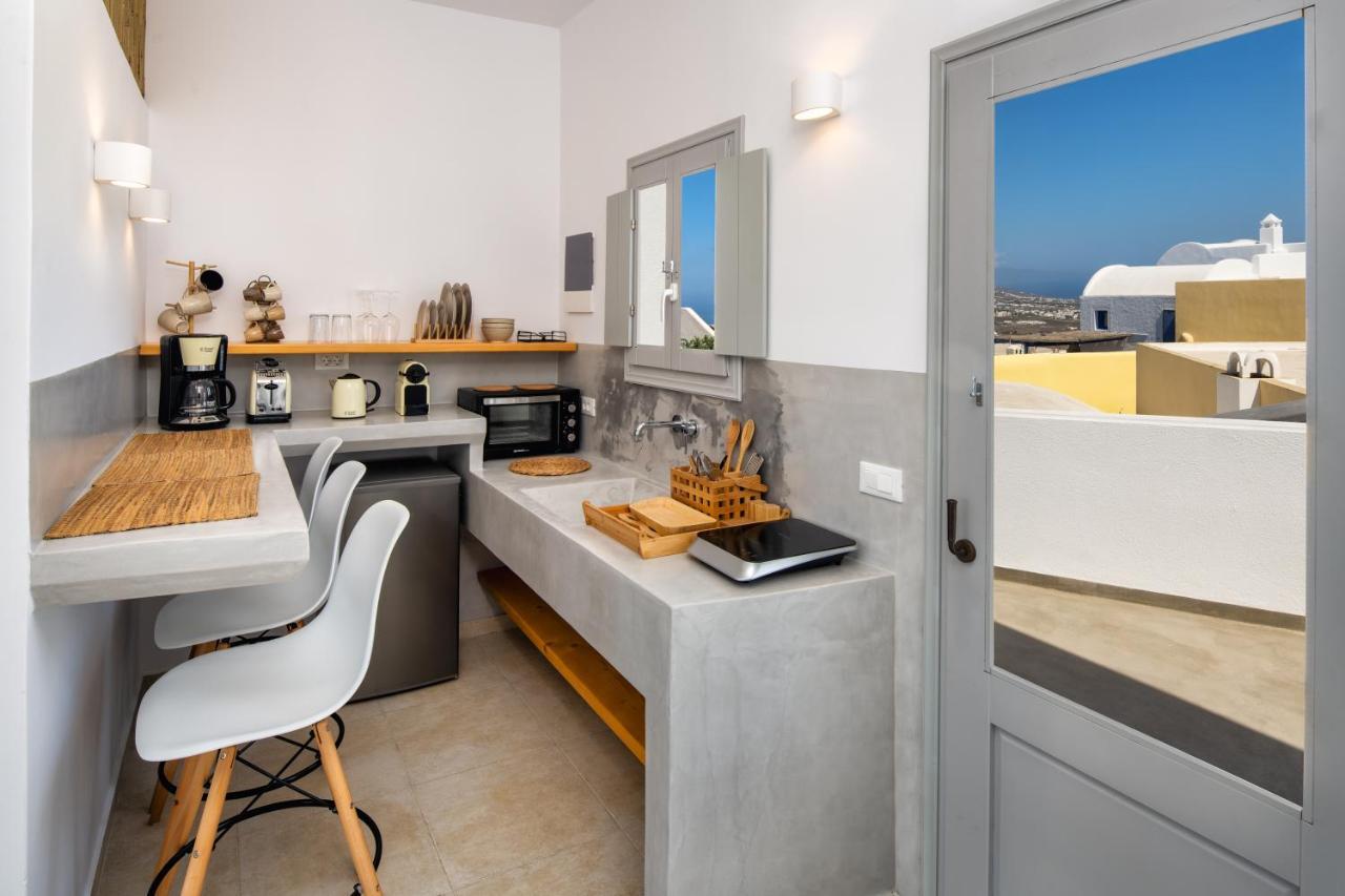 Astivi Santorini Apartments Pyrgos Kallistis Exterior photo